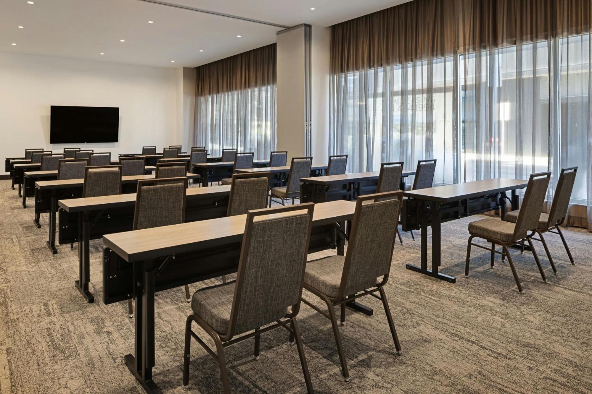 Ac Hotel By Marriott Beverly Hills — Foto 2